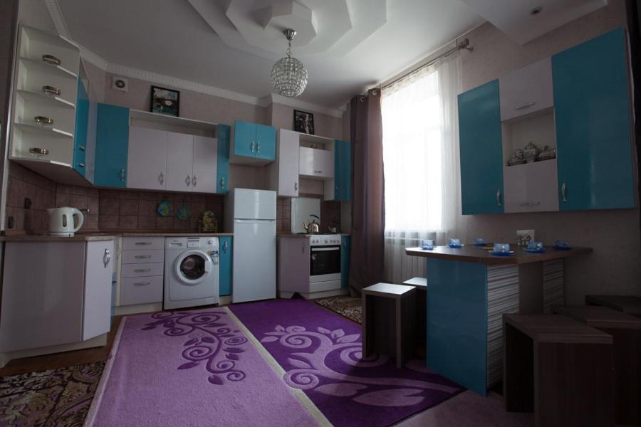 Apartments On Mustafa Ozturk Almaty Exterior foto